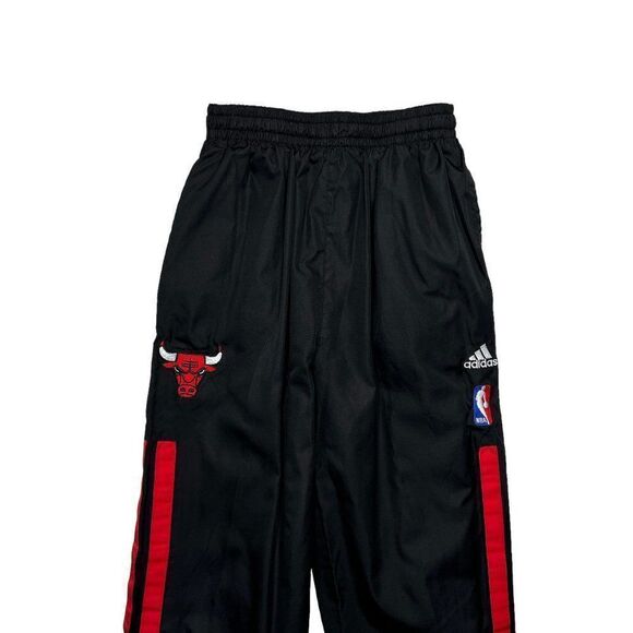 Vintage Adidas‎ Boy's Chicago Bull Embroidered Warm Up Pants - Picture 3 of 11